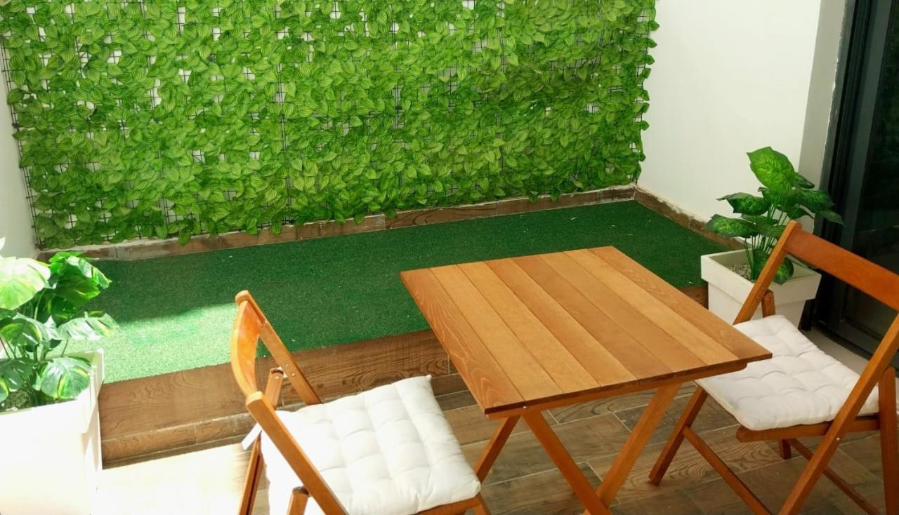 Appartement Cosy Proche Aeroport Deroua ภายนอก รูปภาพ