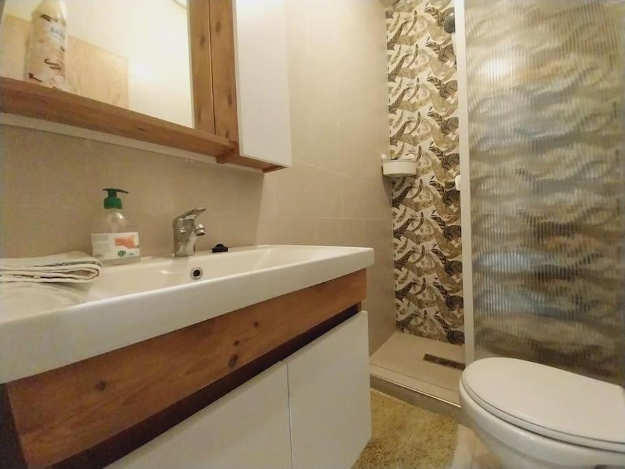 Appartement Cosy Proche Aeroport Deroua ภายนอก รูปภาพ